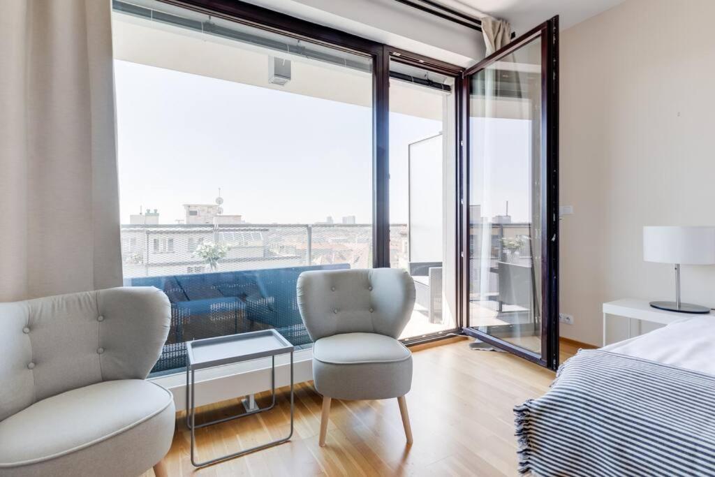 Jt'S Apartments Korunni Str. Πράγα Εξωτερικό φωτογραφία